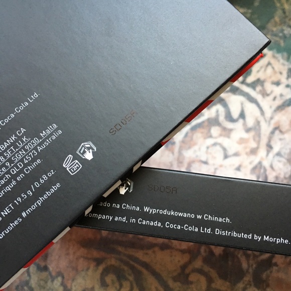 Morphe x Coca Cola Thirst for Life palette NWT - Picture 6 of 7